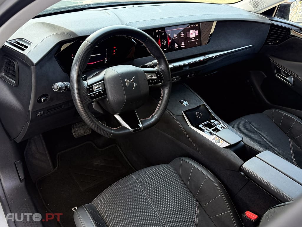 DS DS4 1.2 PureTech Pallas EAT8