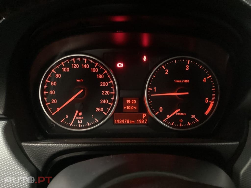 BMW 320 d Auto