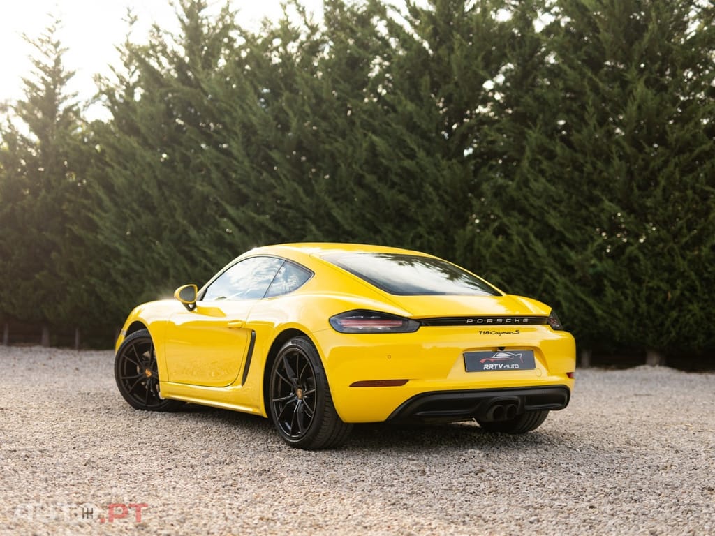 Porsche 718 2.5 S PDK — fotografia 12