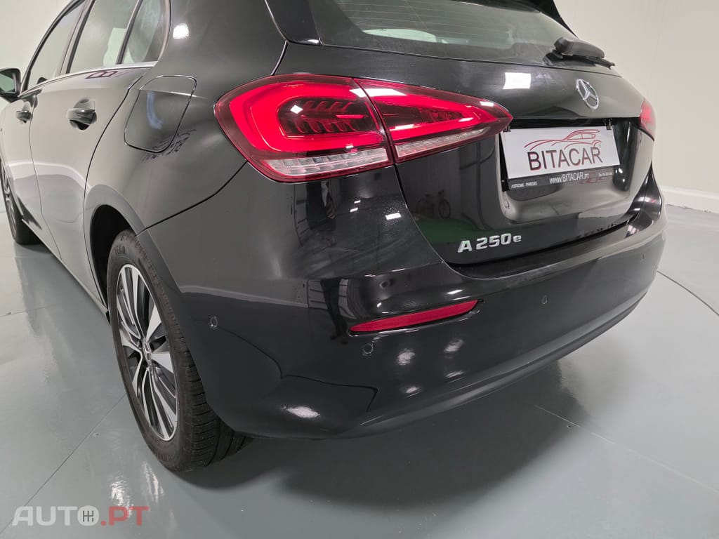 Mercedes-Benz A 250 e Style Plus