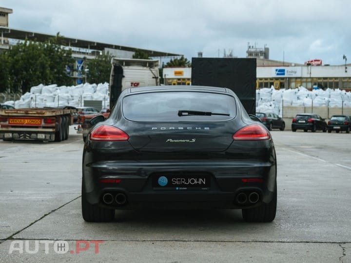 Porsche Panamera S e-Hybrid