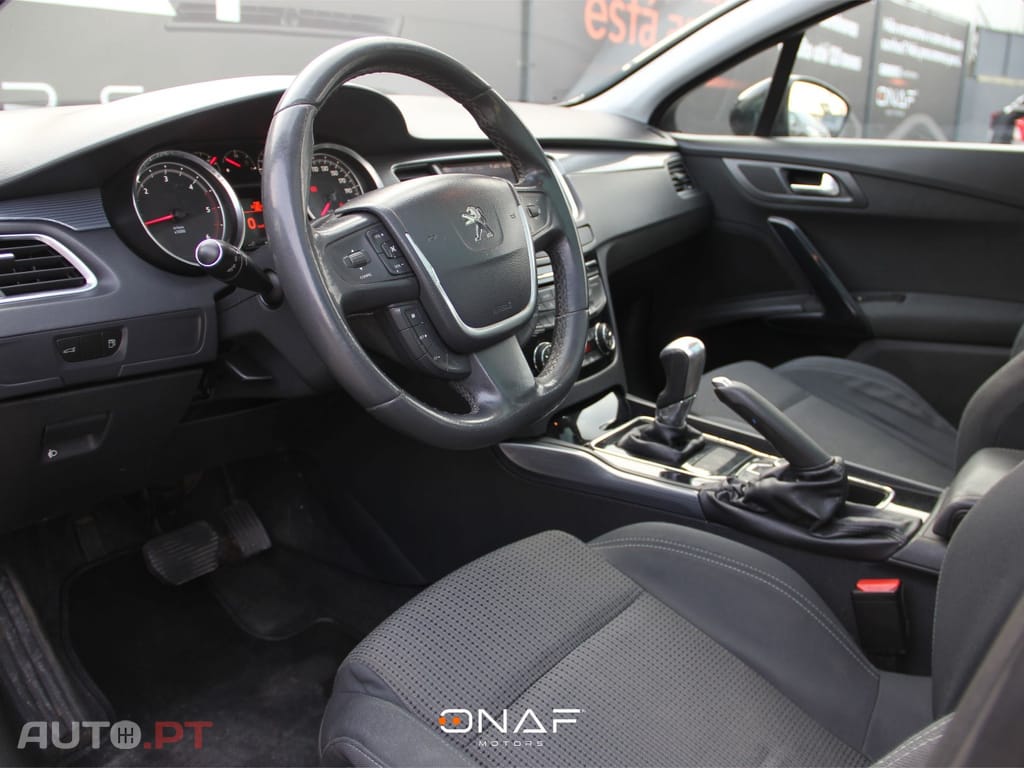 Peugeot 508 SW e-HDi FAP 110 EGS6 Active