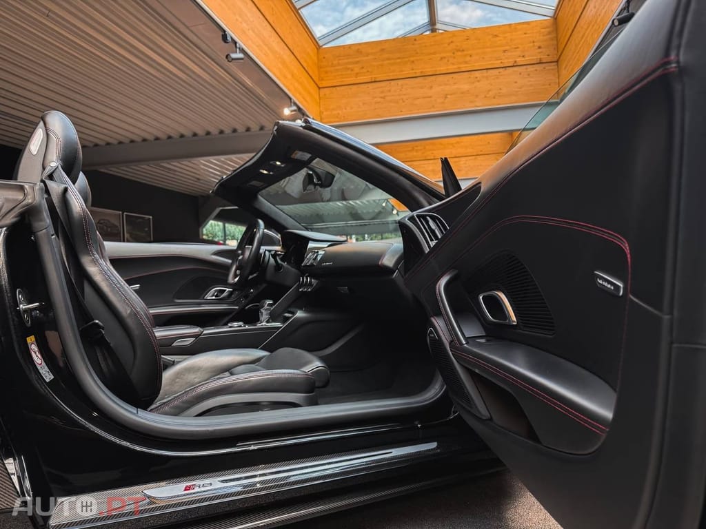 Audi R8 5.2 FSI V10 S tronic Performance