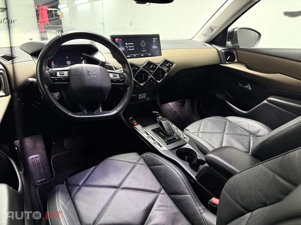 DS DS3 PureTech 130 Aut. PERFORMANCE LINE