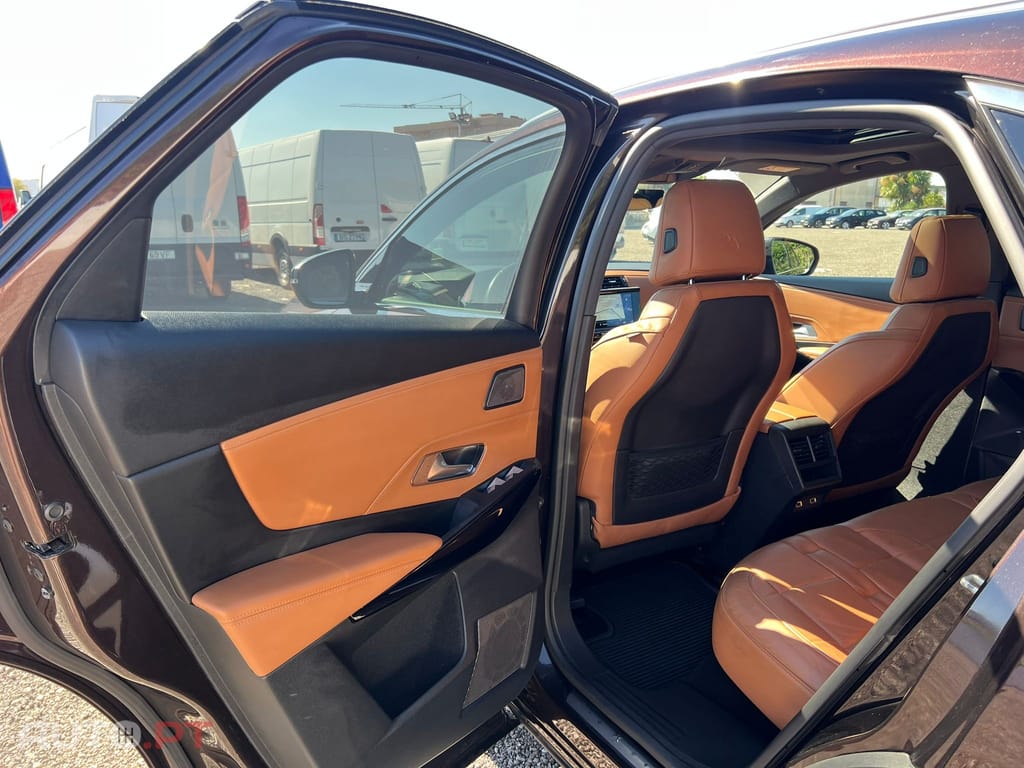 DS DS7 Crossback 2.0 BlueHDi La Première EAT8