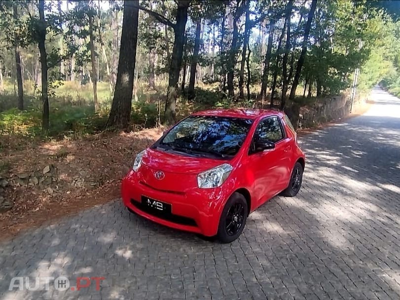 Toyota iQ 1.0 +