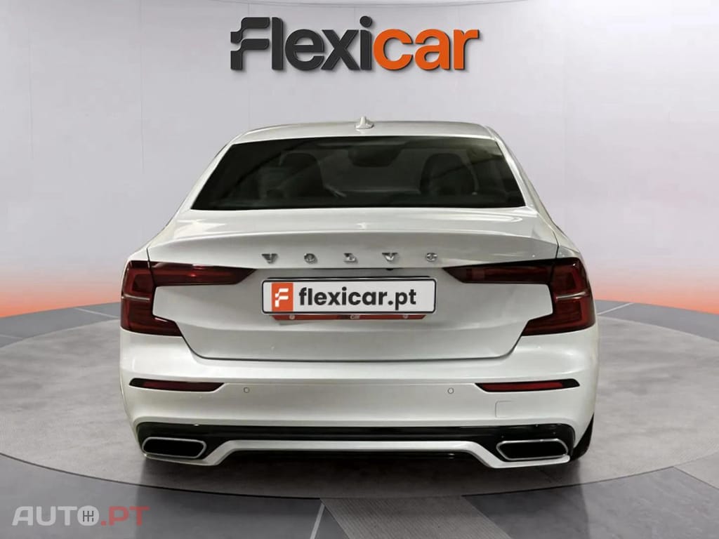 Volvo S60 2.0 T8 PHEV R-Design AWD