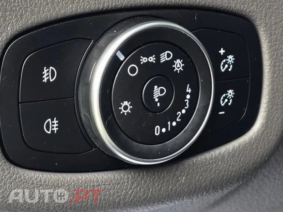 Ford Transit L2 TITANIUM (AUT)