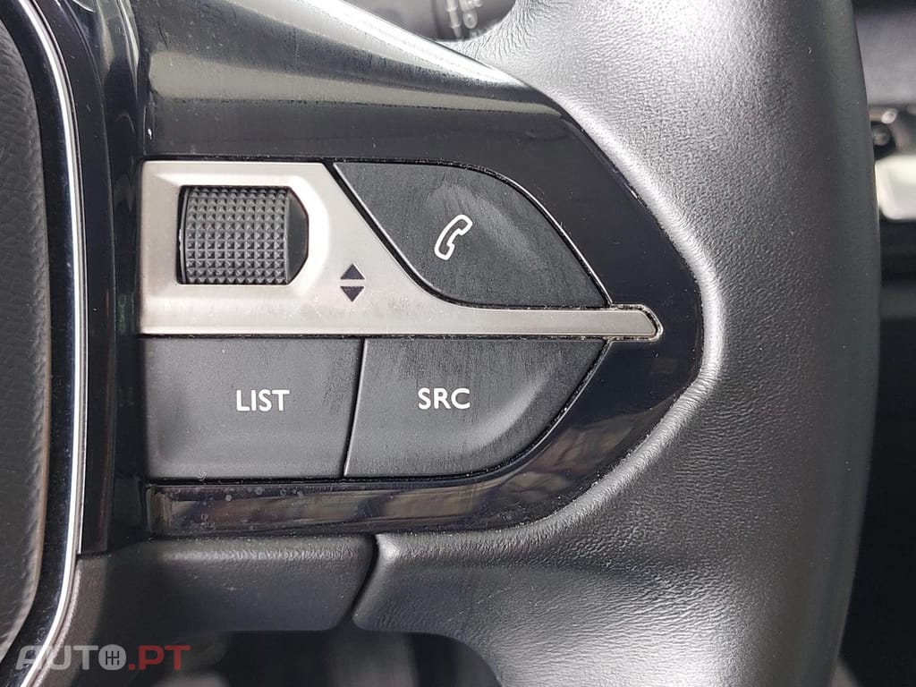 Peugeot 3008 1.5 BlueHDi Allure