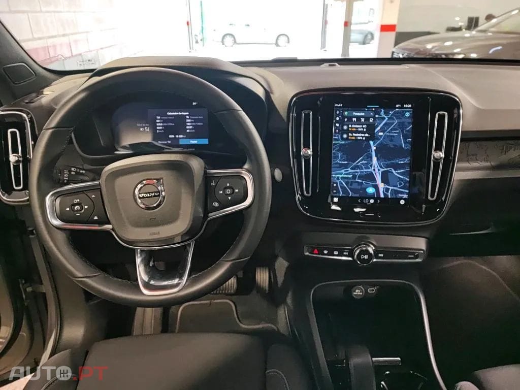 Volvo C40 Recharge Core