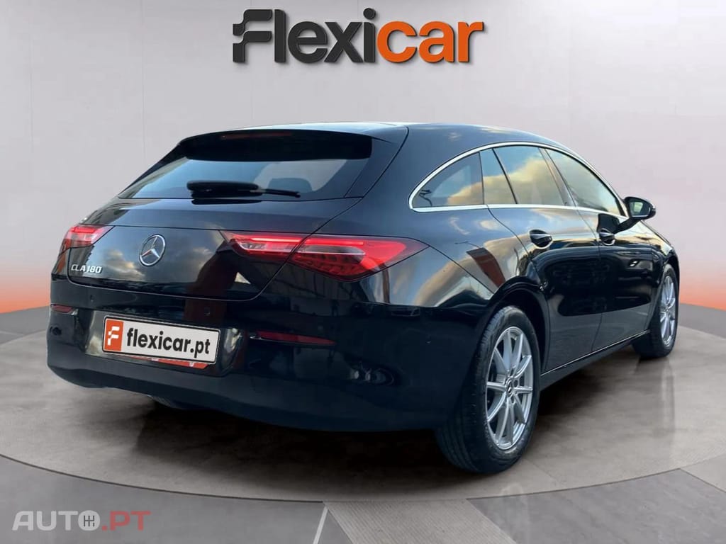 Mercedes-Benz CLA 200 Shooting Brake Progressive