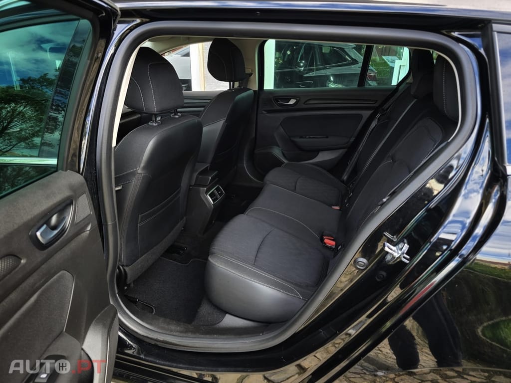 Renault Mégane Sport Tourer 1.5 Blue dCi Limited