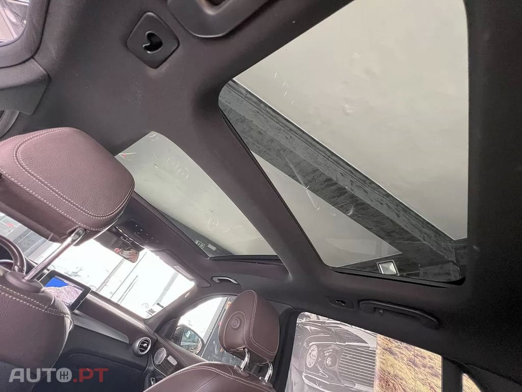 Mercedes-Benz GLC 220 D 4 MATIC