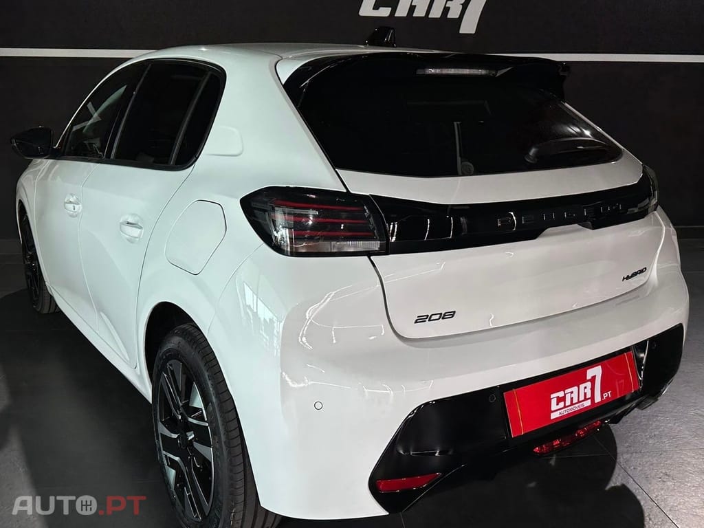 Peugeot 208 1.2 Hybrid Allure e-DCS6