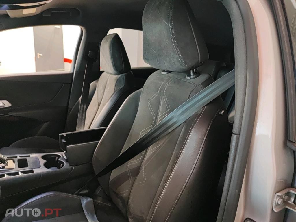 DS DS7 Crossback 1.5 BlueHDi Performance Line EAT8