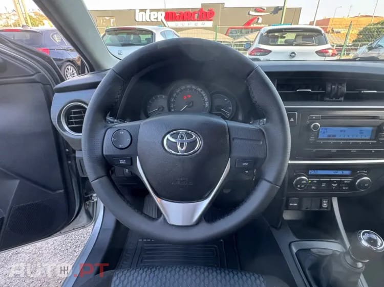 Toyota Auris Touring Sports 1.4 D-4D Active+AC