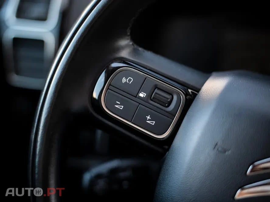 Citroen C5 Aircross 1.6 Hybrid Feel e-EAT8