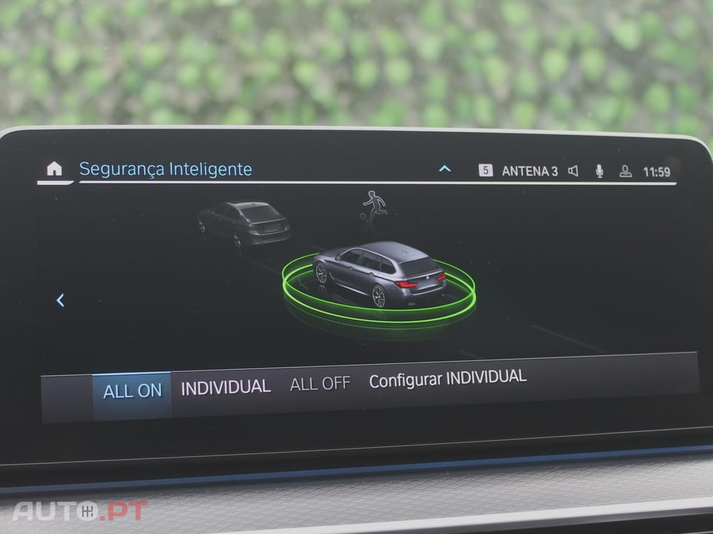 BMW 530 e Pack Desportivo M