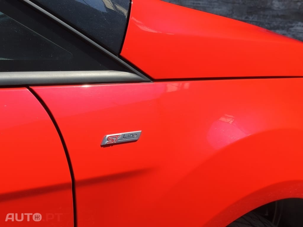 Ford EcoSport 1.0 EcoBoost ST-Line Black Edition — fotografia 20