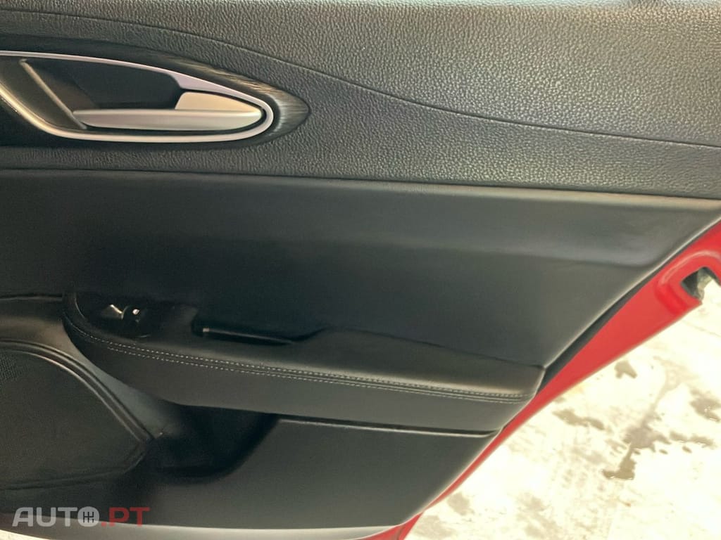 Alfa Romeo Giulia 2.2 D AT8