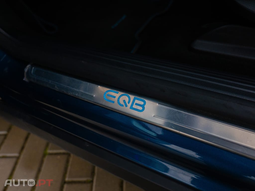 Mercedes-Benz EQB 350 4Matic Edition