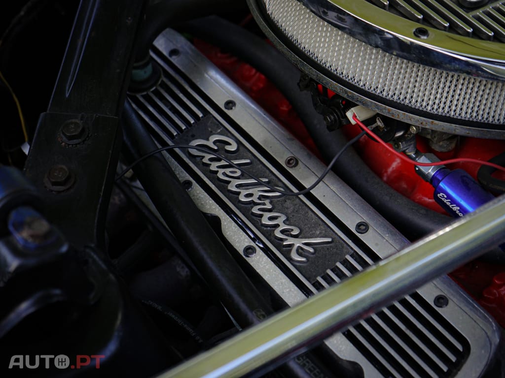 Ford Mustang 289 V8