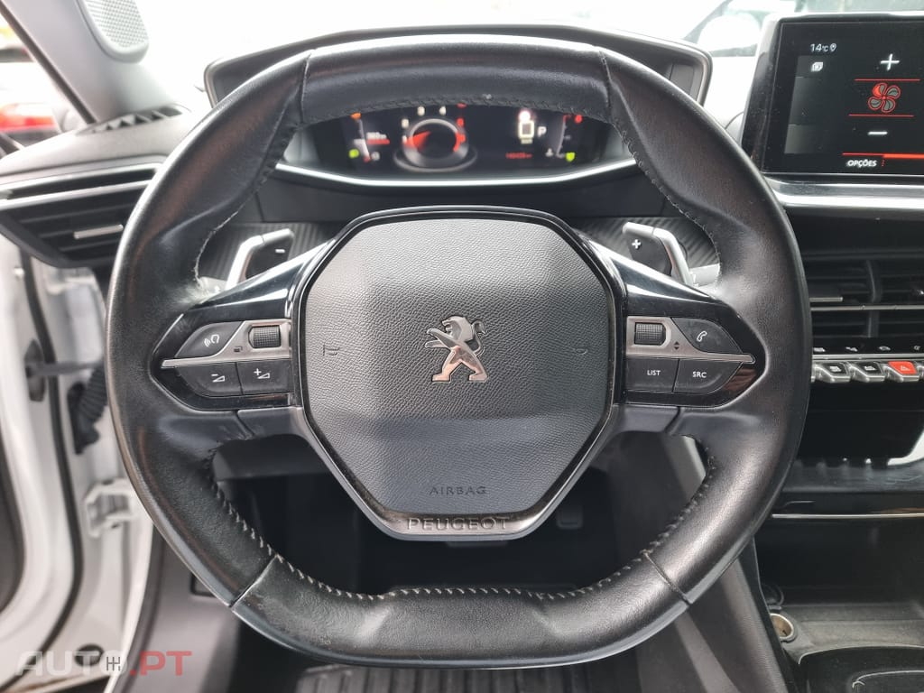 Peugeot 2008 1.5 BlueHDi Allure Pack EAT8