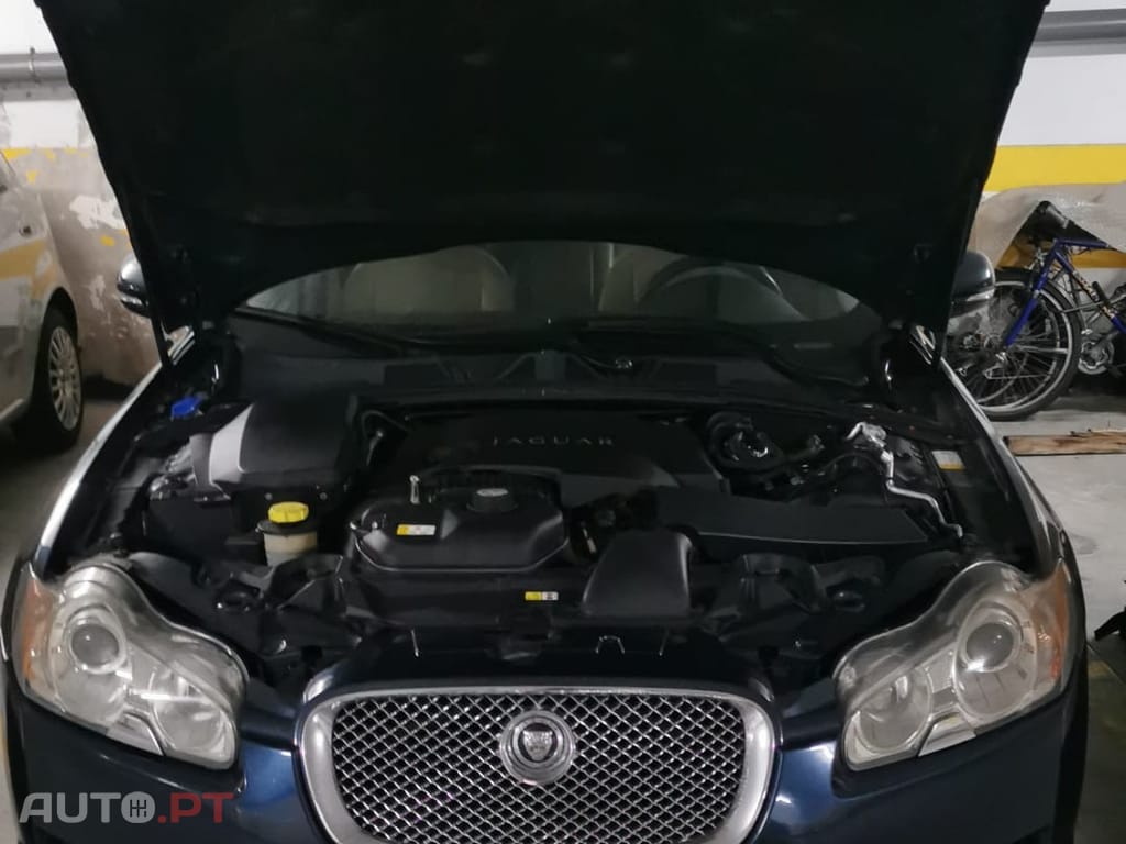 Jaguar XF Premium Luxury