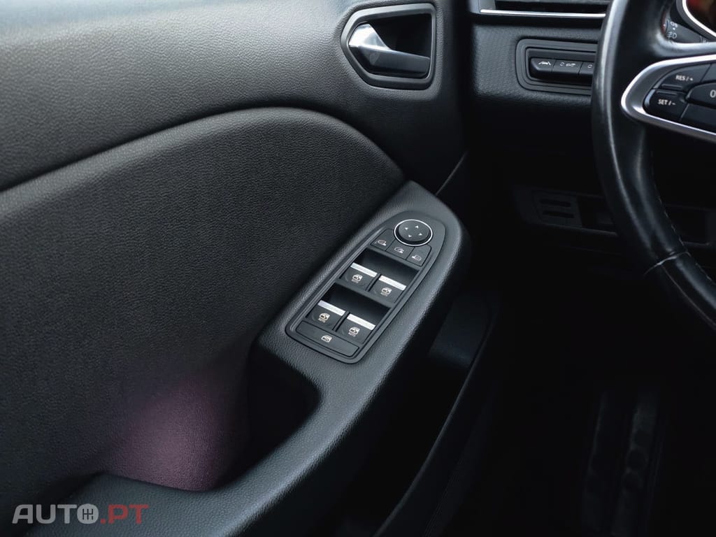 Renault Clio 1.0 TCe Intens