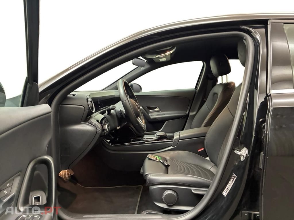 Mercedes-Benz A 250 e Business Line 8G-DCT