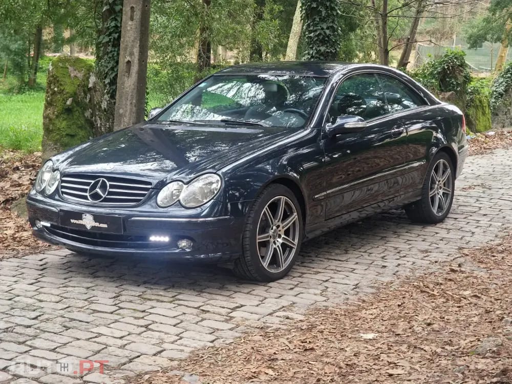 Mercedes-Benz CLK 240 Outro