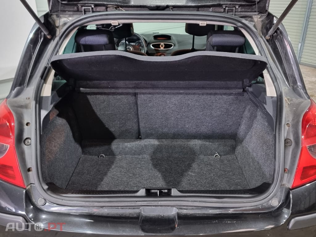 Renault Clio 1.2 16V Confort