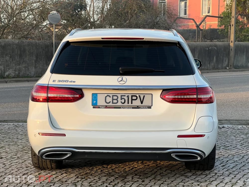 Mercedes-Benz E 300 E 300de T 9G-TRONIC Avantgarde