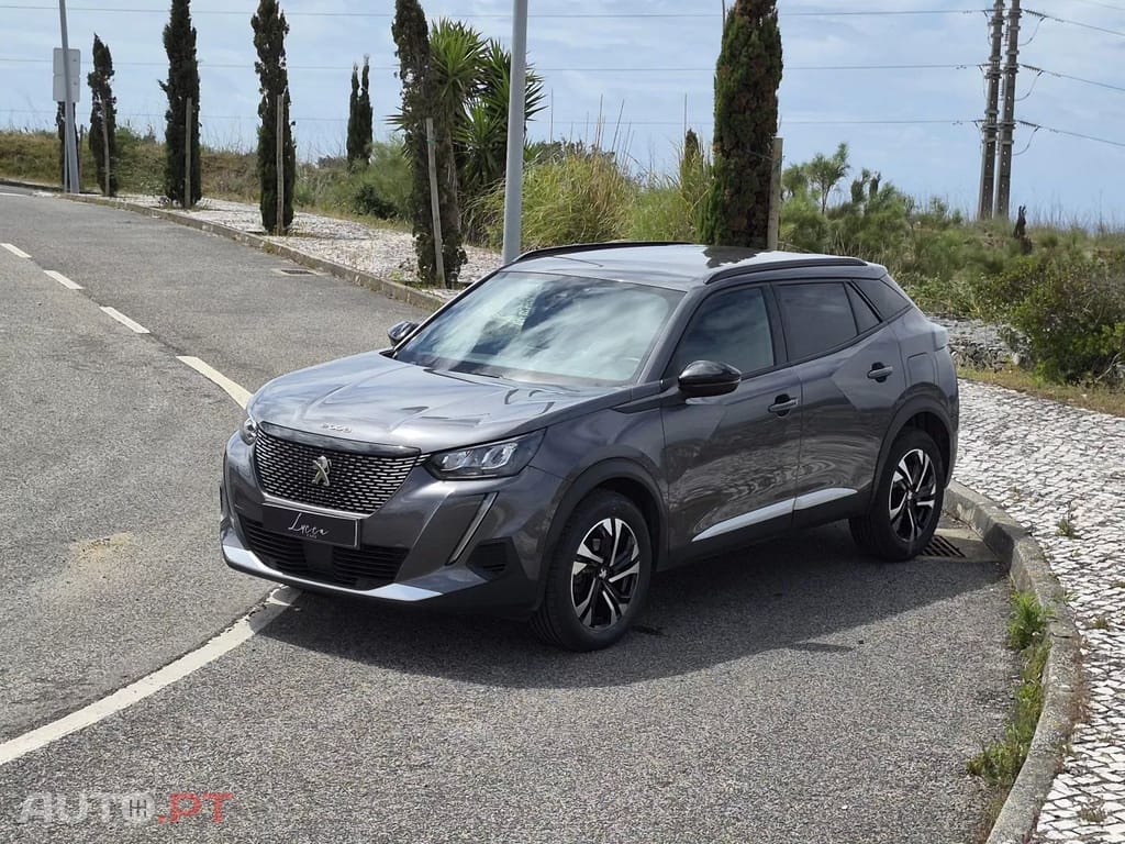 Peugeot 2008 PureTech 130 EAT8 Allure