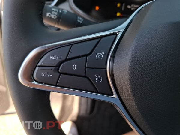 Renault Clio TCe 100 Bi-Fuel Techno