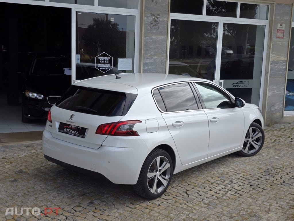 Peugeot 308 1.2 PureTech GT Pack