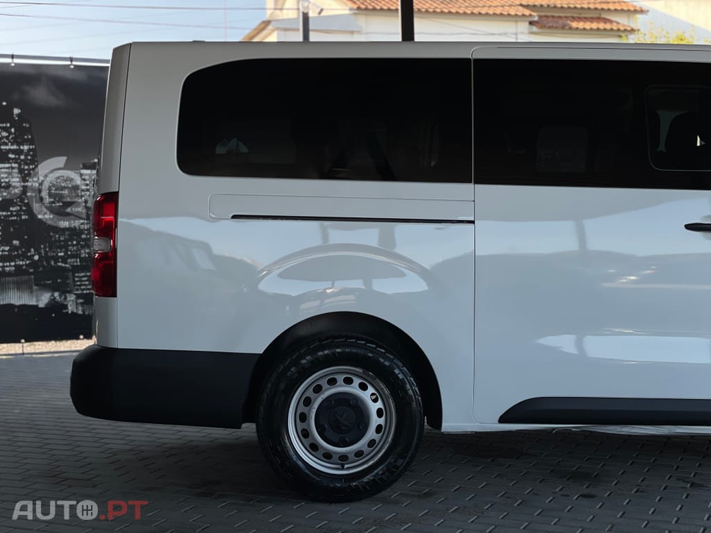 Peugeot Traveller 1.5 BlueHDi L3H1 Long