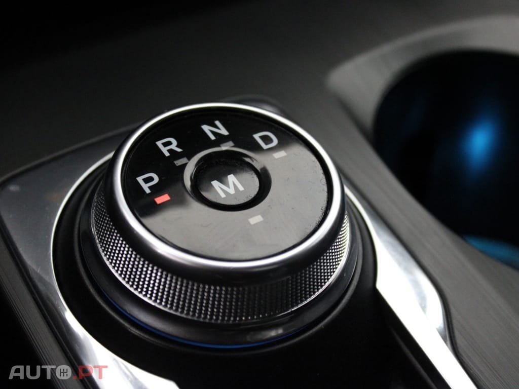 Ford Kuga 1.5 TDCI ECOBLUE TITANIUM I.V.A DEDUTÍVEL