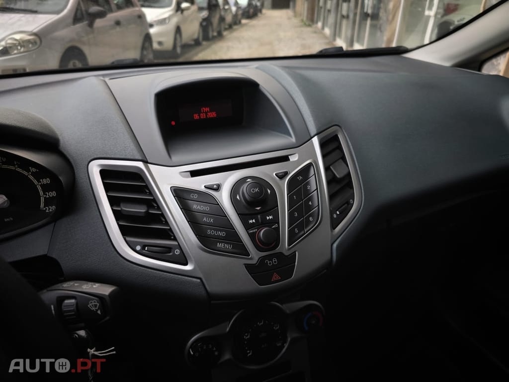 Ford Fiesta 1.4 TDCi Titanium