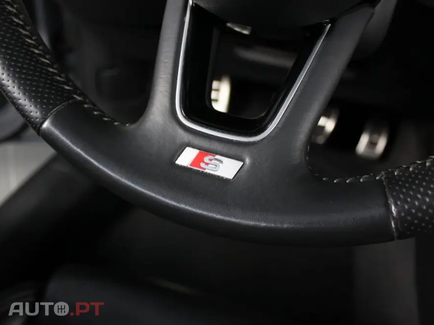 Audi A5 2.0 TDi S-line S tronic