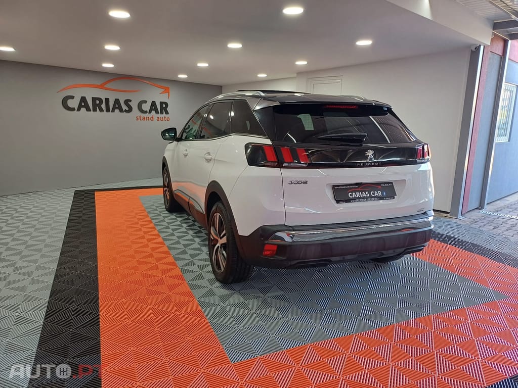 Peugeot 3008 1.2 PureTech Allure