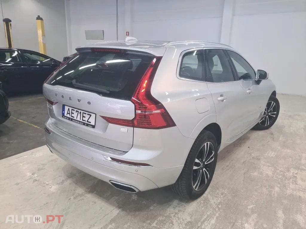 Volvo XC60 2.0 T6 PHEV Inscription Expression AWD
