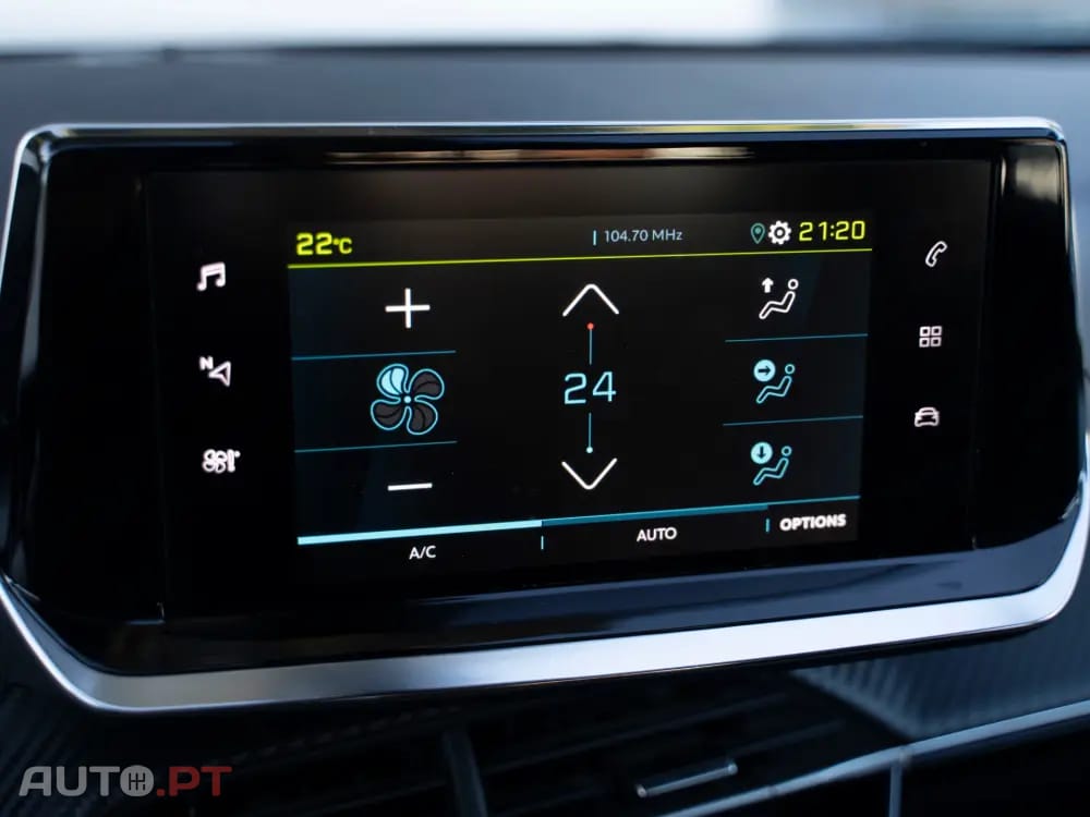 Peugeot E-2008 50 kWh GT Pack