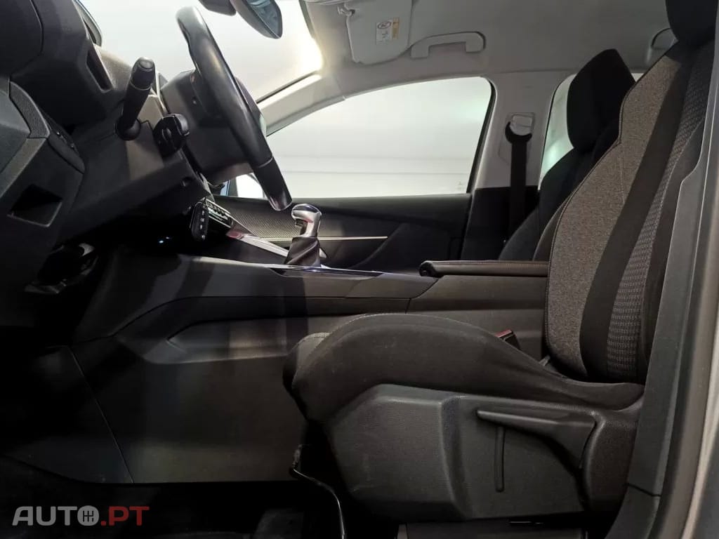 Peugeot 3008 1.6 BlueHDi Active