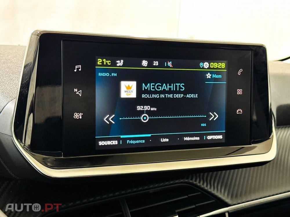 Peugeot E-208 50 kWh SE Style