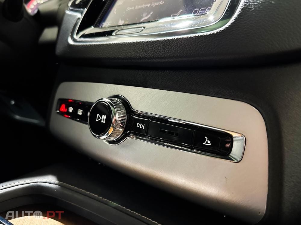 Volvo XC90 T8 AWD Twin Engine Geartronic Inscription