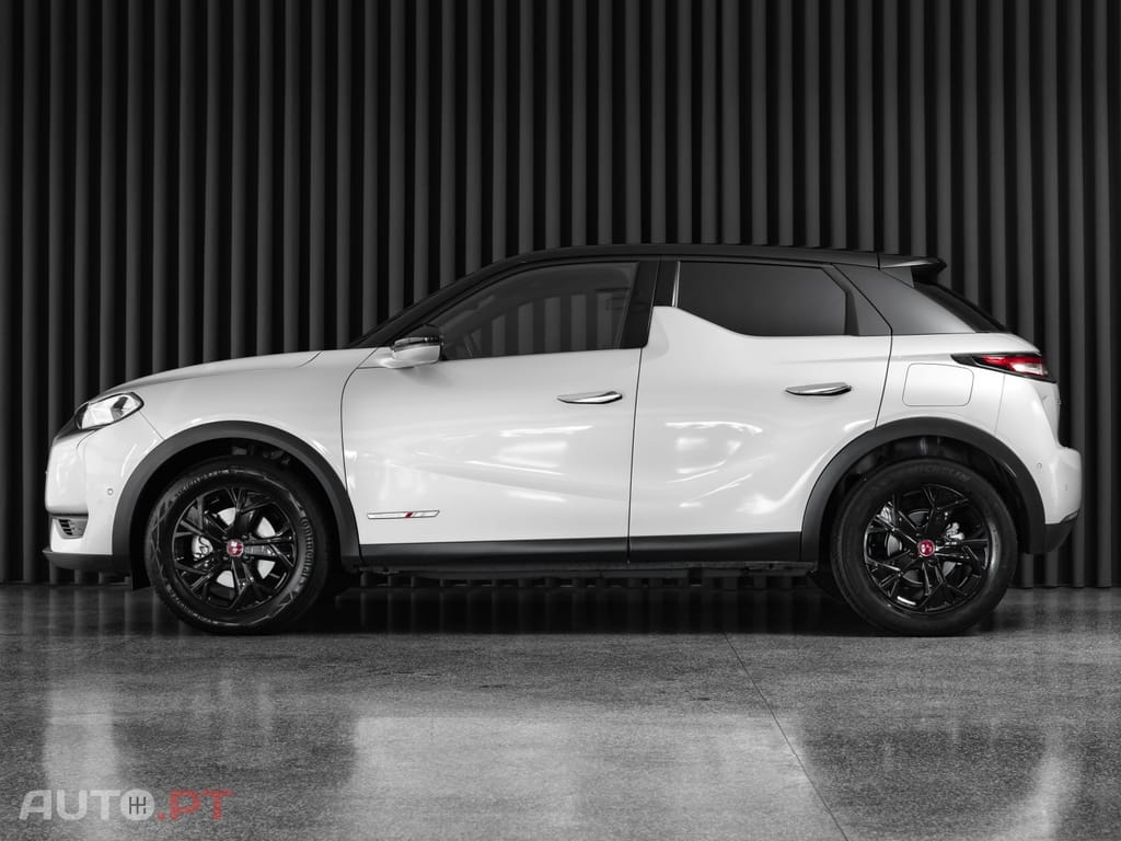 DS DS3 Crossback E-TENSE PERFORMANCE LINE