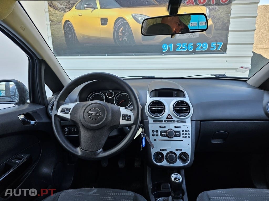 Opel Corsa 1.2 City S/S