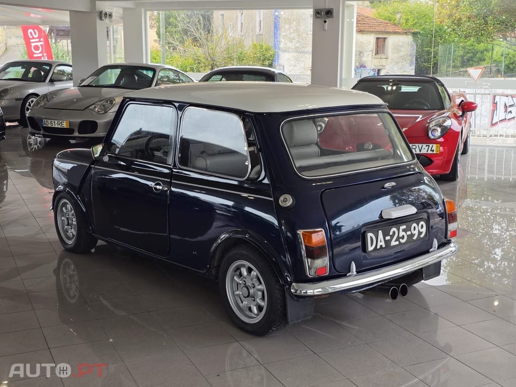 MINI 850 De Luxe