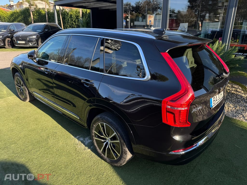 Volvo XC90 2.0 T8 PHEV Core AWD